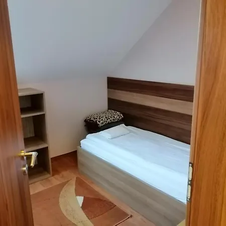 Guest house Csipkehaz Cserkeszolo
