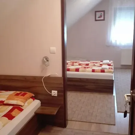 Csipkeház 3*