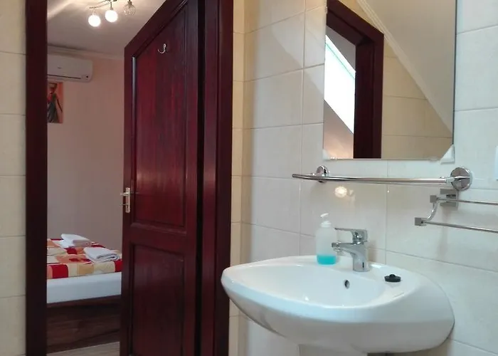 Csipkehaz Guest house 3*