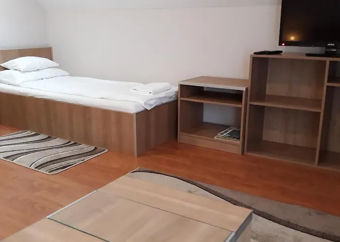 Csipkehaz Guest house Cserkeszolo