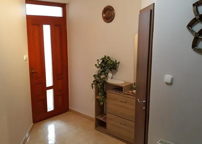 Guest house Csipkehaz 3*